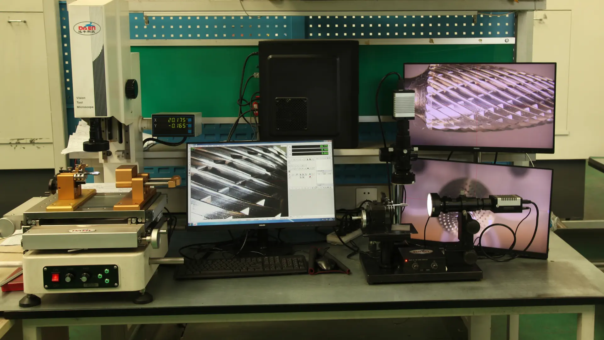 Final inspection of precision cutting tools